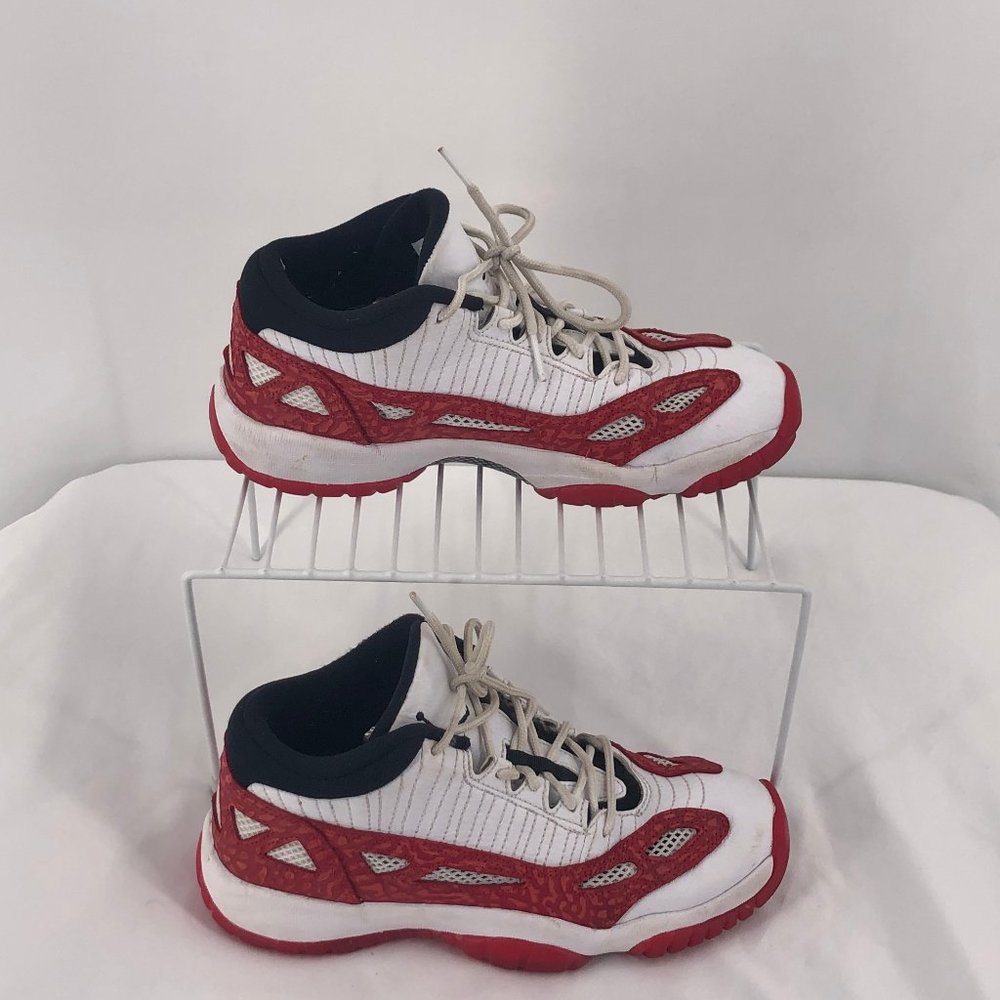 Air Jordan 11 Retro Low IE GS 'Gym Red'